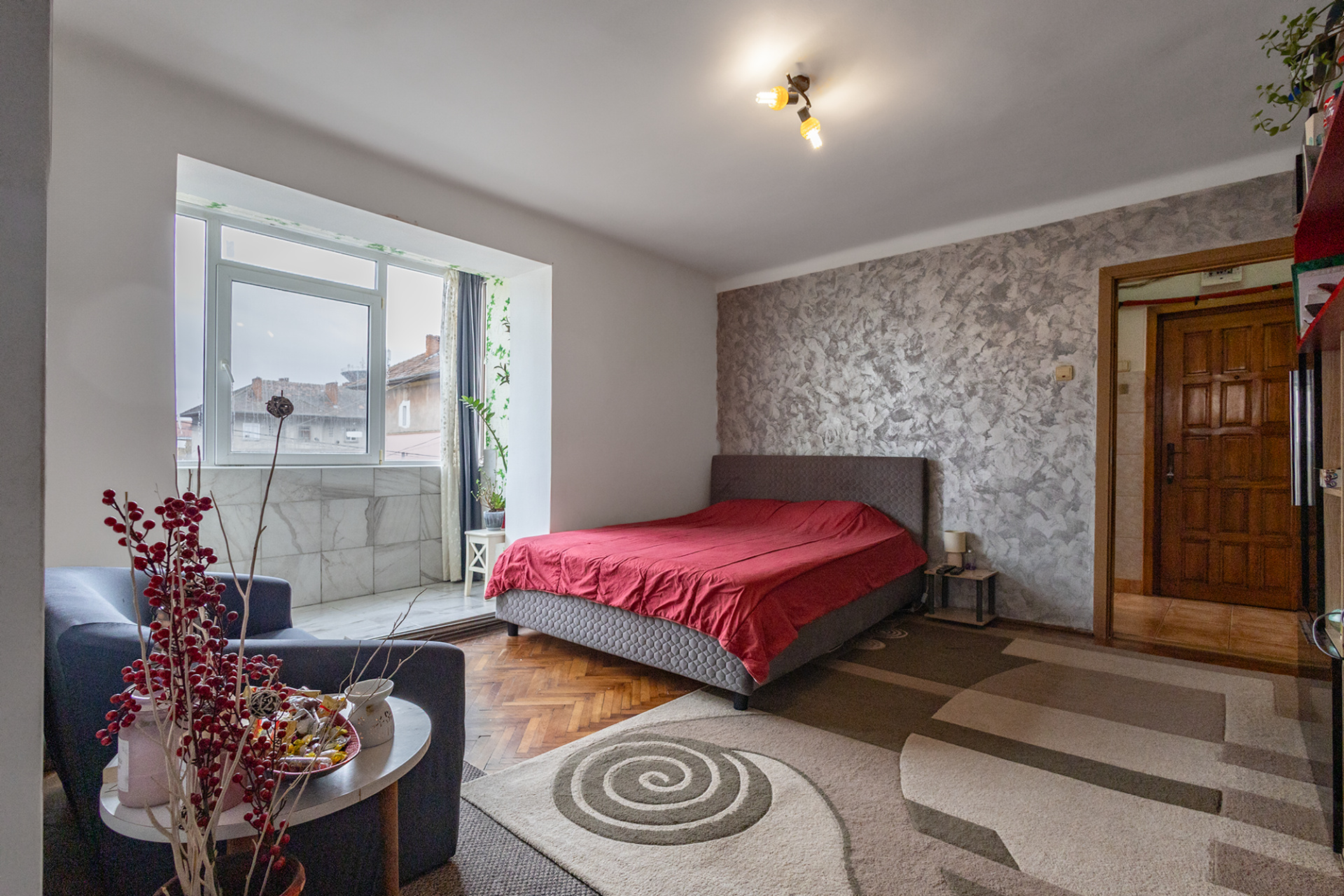 De vânzare apartament 2 Camere în Buziaș