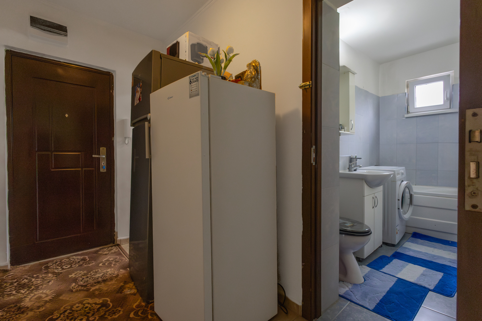 De vanzare apartament 2 camere in Buzias