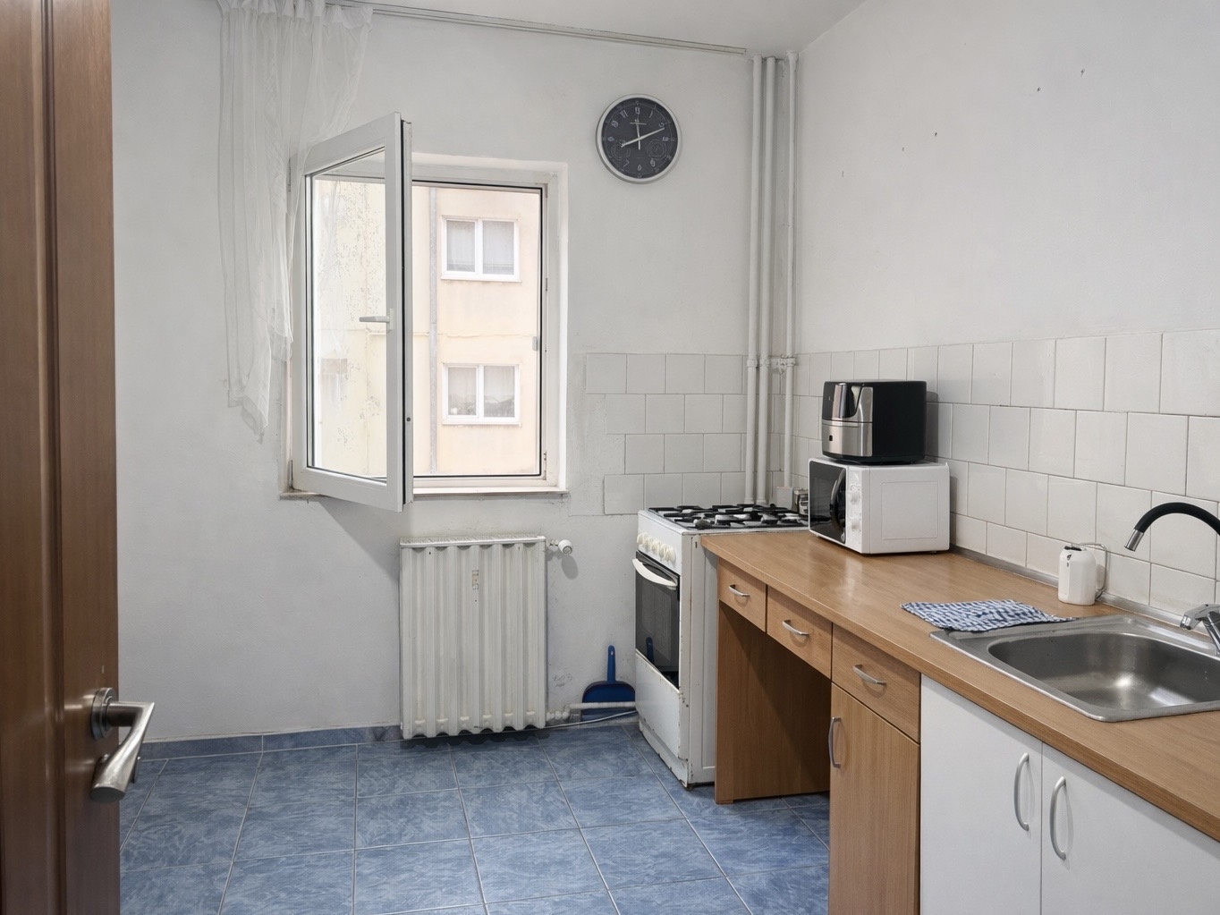 Apartament de vânzare cu 3 camere, etaj 1, Aleea Otelarilor, zona Narcisa