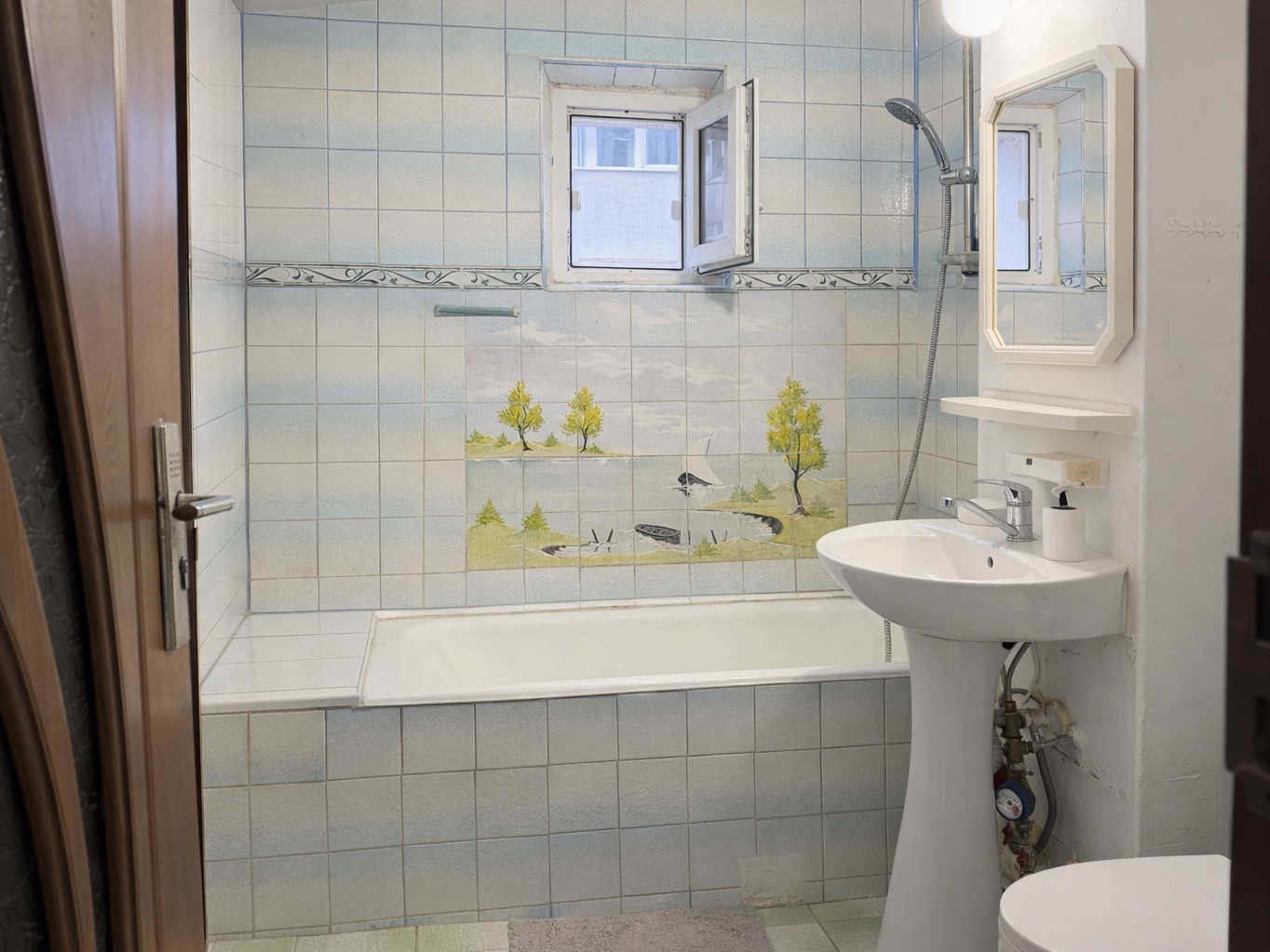 Apartament de vânzare cu 3 camere, etaj 1, Aleea Otelarilor, zona Narcisa