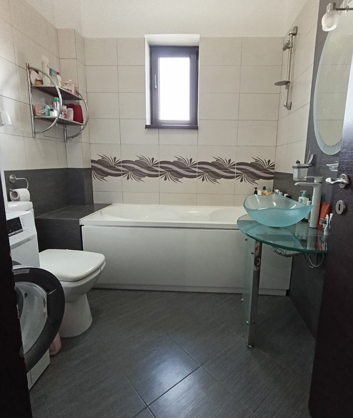 Apartament 3 camere platou GAVANA, bloc din 2013