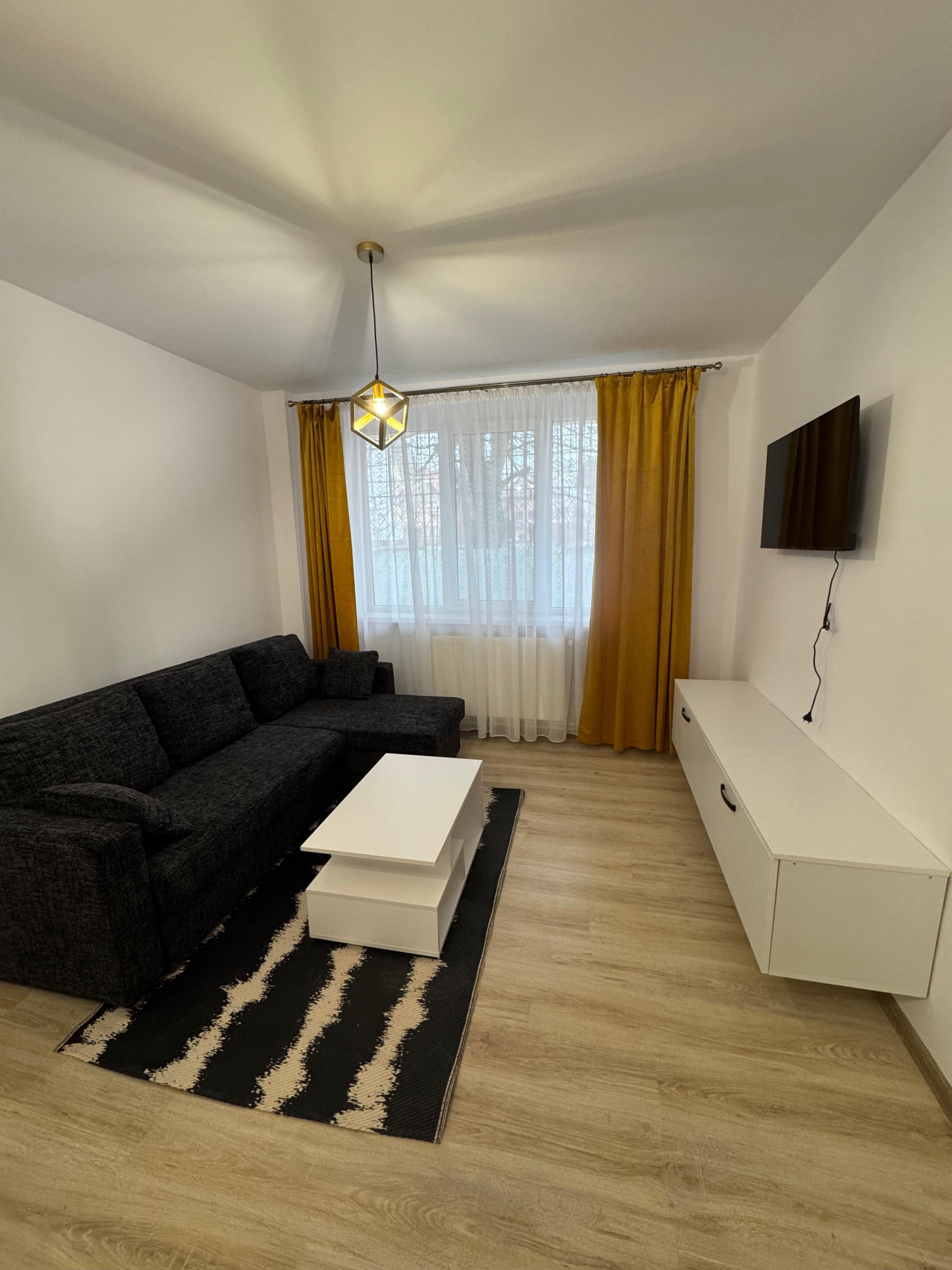 Apartament de închiriat în AG Pitesti, 60 m²