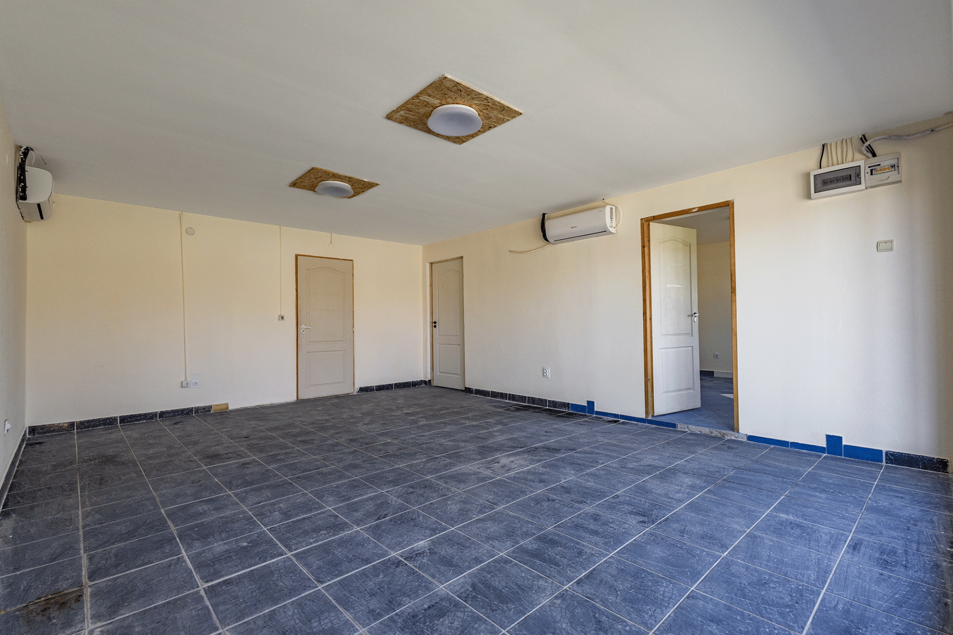 Commercial Space + Land with Mineral Water Spring in Bacova 5