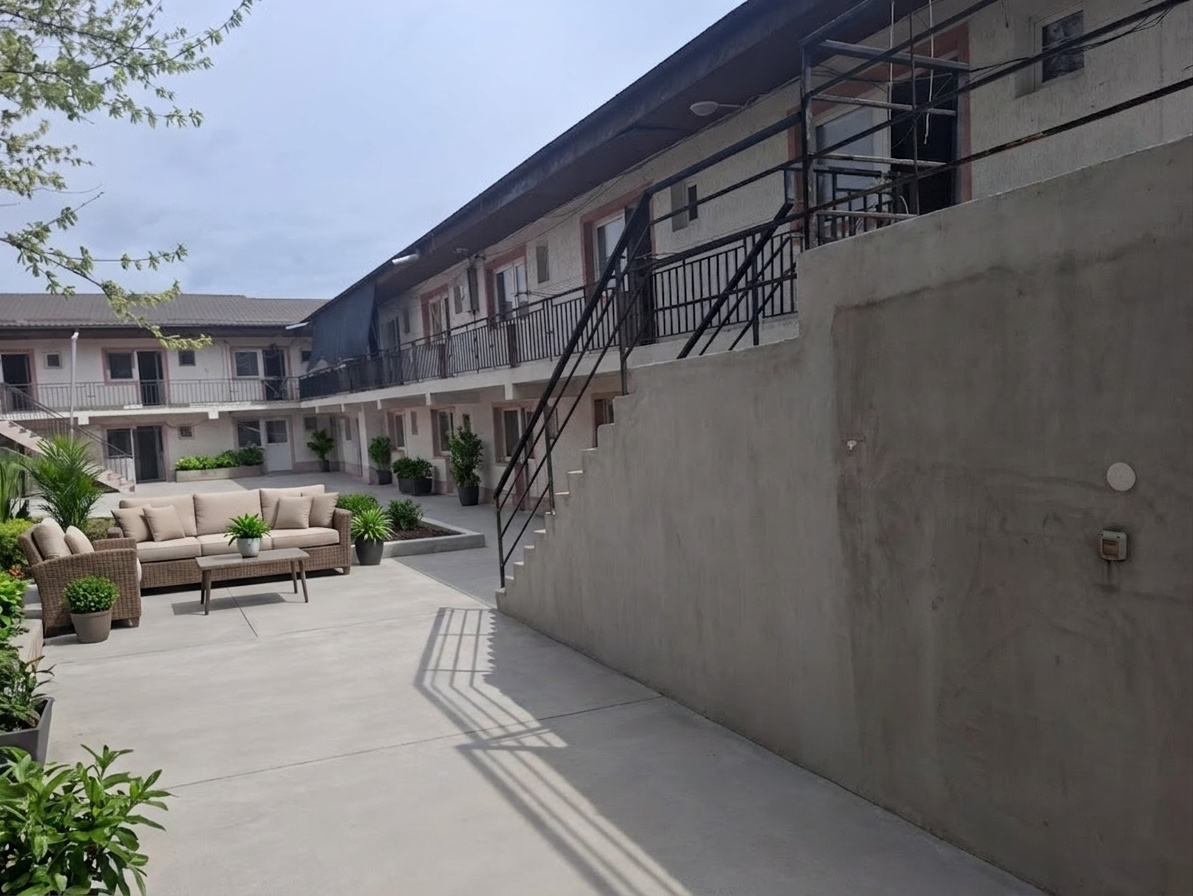 Residential Service Complex 4