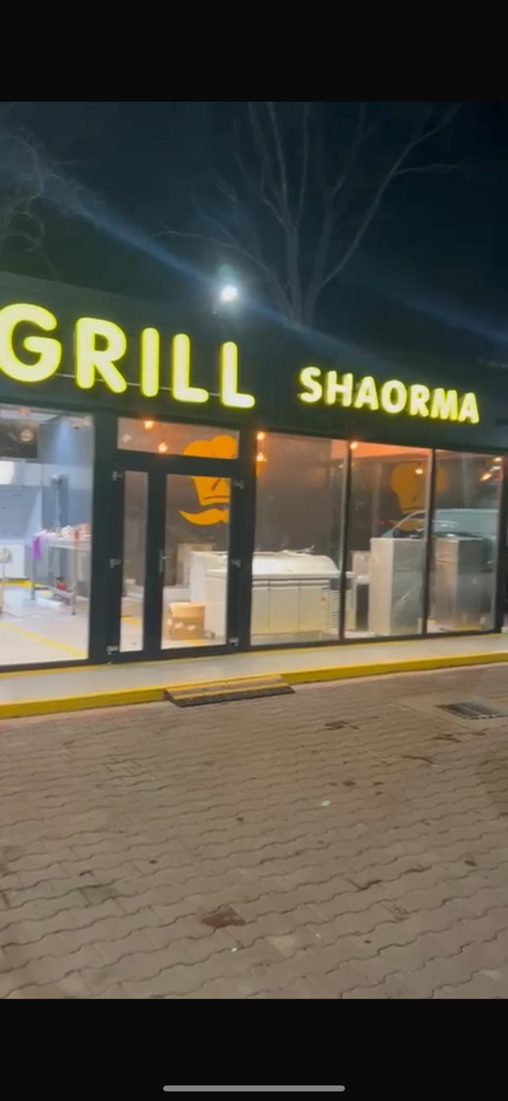 Newly Equipped Fast Food Supermarket, Excellent Area 3