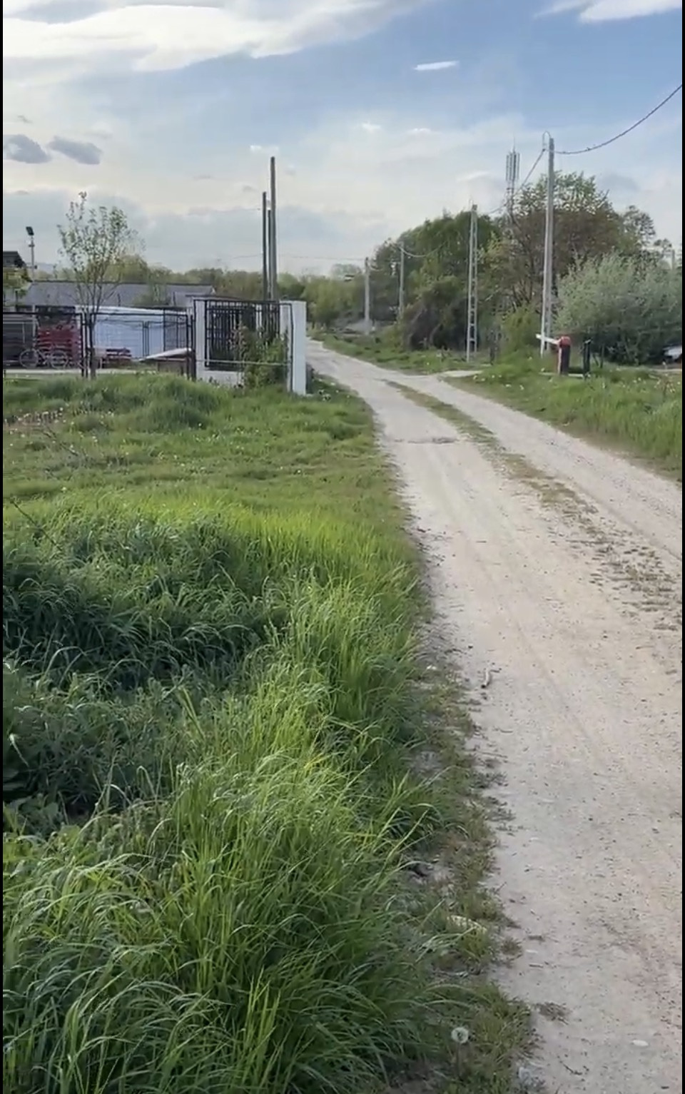 Land 2100 sqm with lake access – Budeasa Mare 3