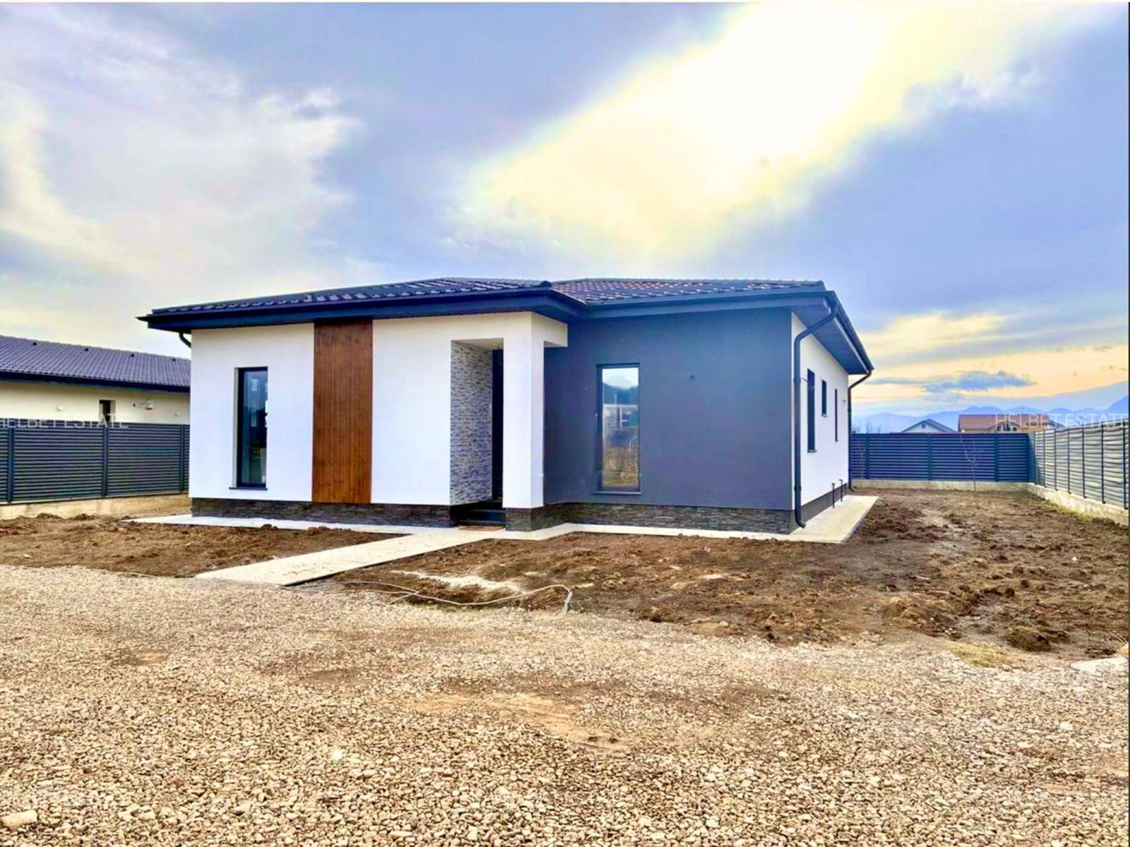 House for sale in Sânpetru - 117 sqm, land 500 sqm - €223,000