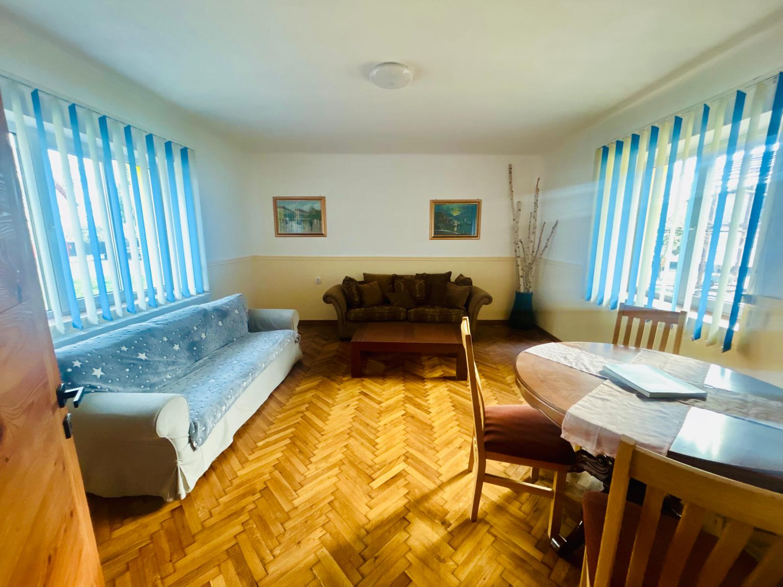 Casă de vânzare în BV Cristian, 176 m²