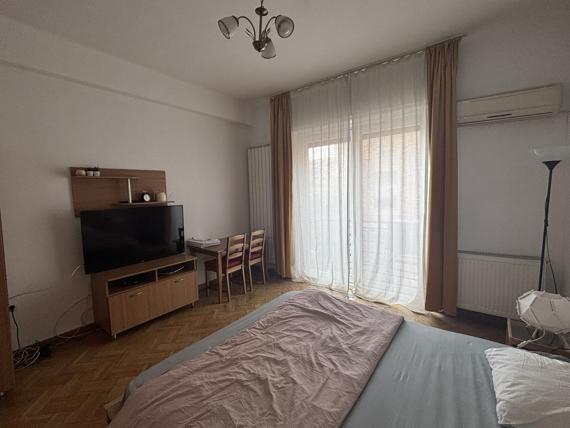 ULTRA-CENTRAL STUDIO WITH OPEN VIEW – INVESTMENT WITH ACTIVE TENANT (€400) 4