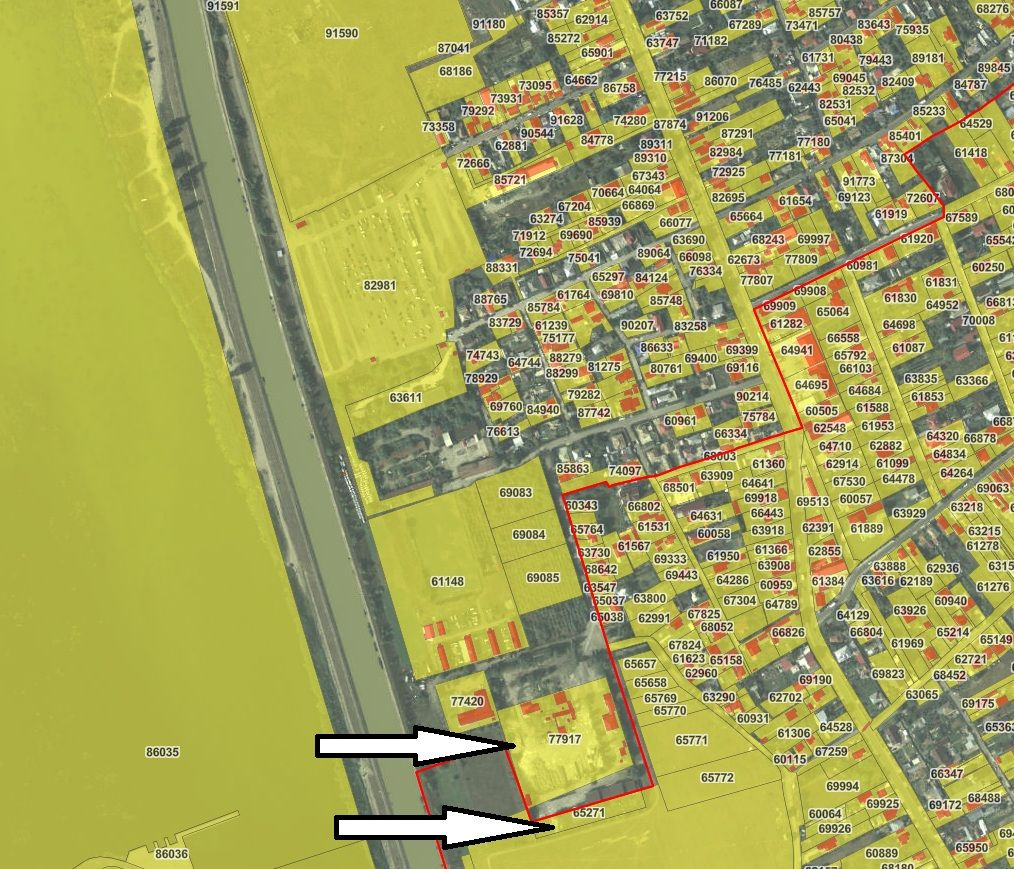 Industrial space with 22,119 sqm land for sale in Serbanesti area 3