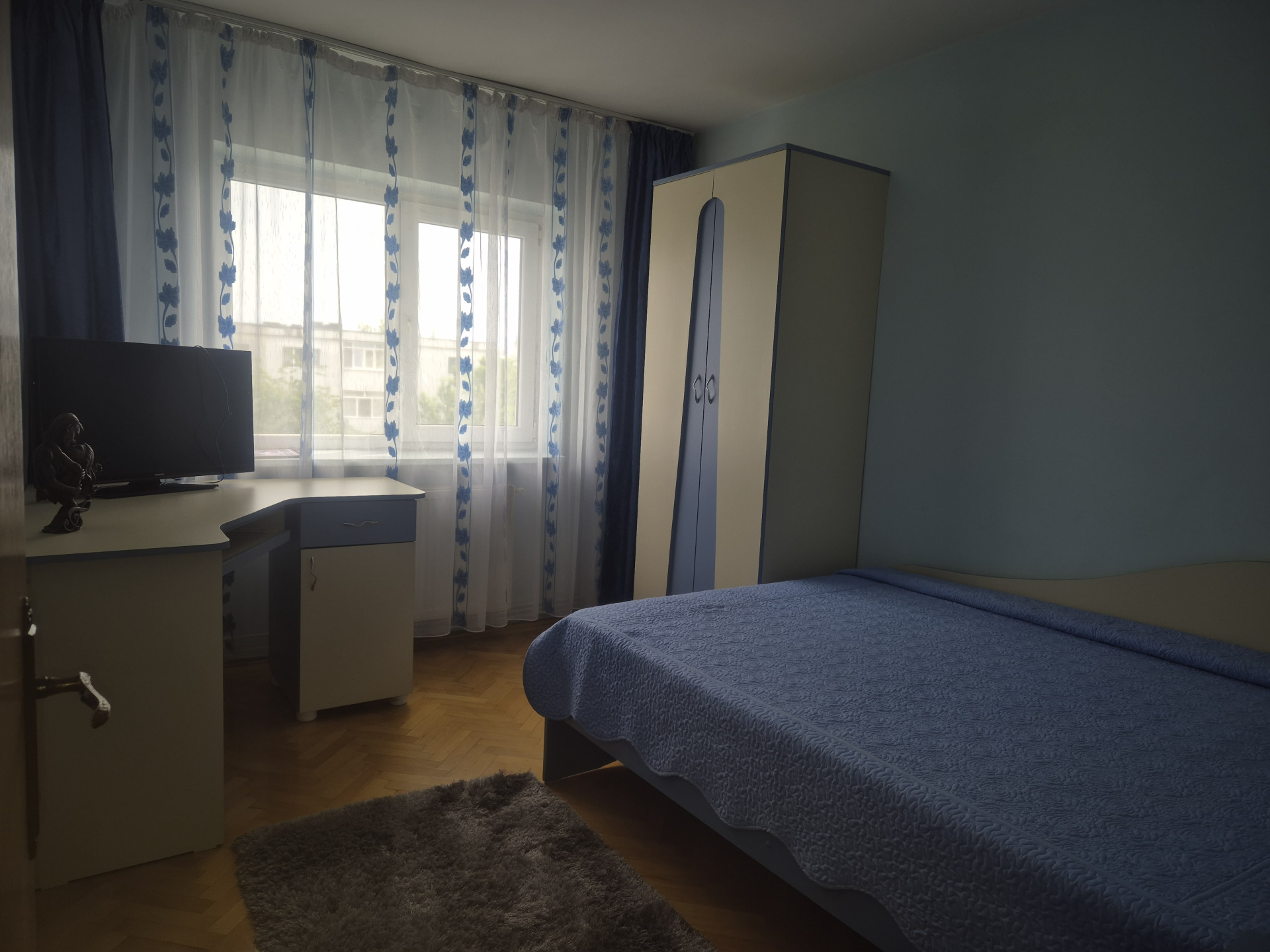 Apartament de închiriat în AG Pitesti, 90 m²