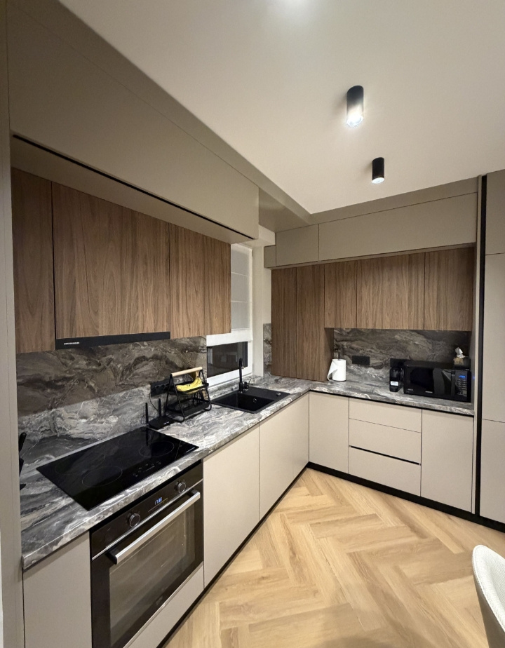 For sale 2-bedroom apartment, separate rooms, Mamaia Nord area, Constanta county 2