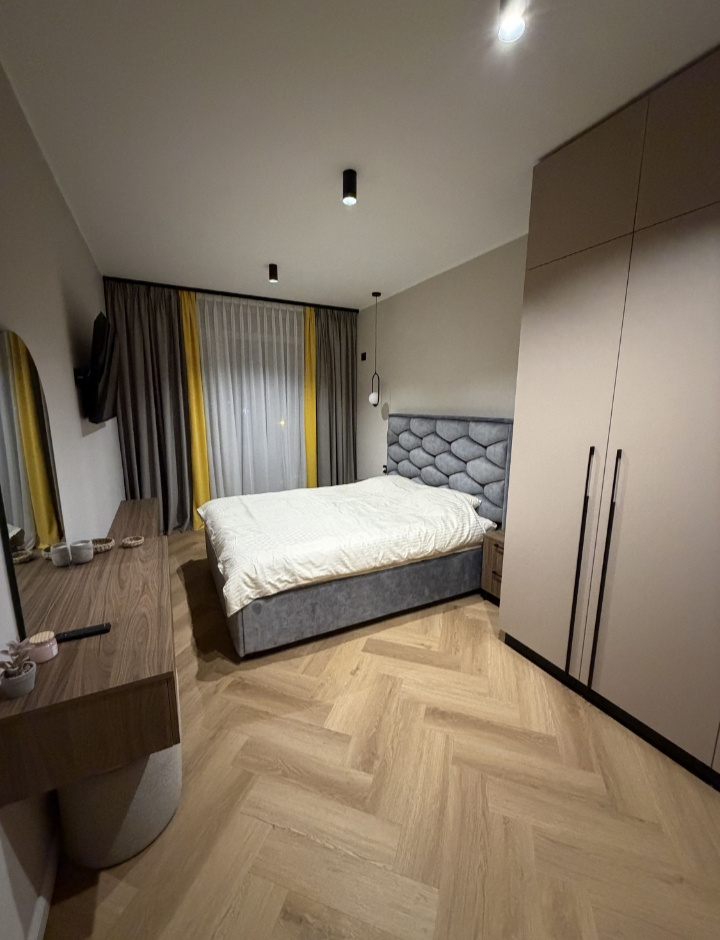 For sale 2-bedroom apartment, separate rooms, Mamaia Nord area, Constanta county 4