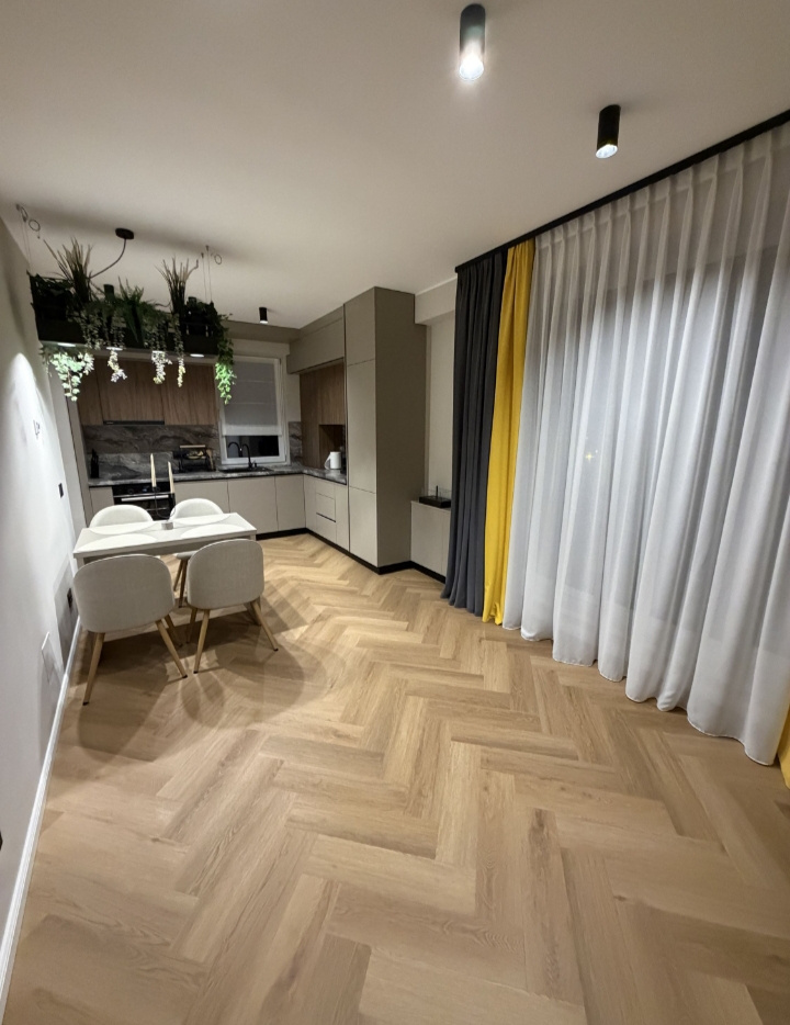 For sale 2-bedroom apartment, separate rooms, Mamaia Nord area, Constanta county 3