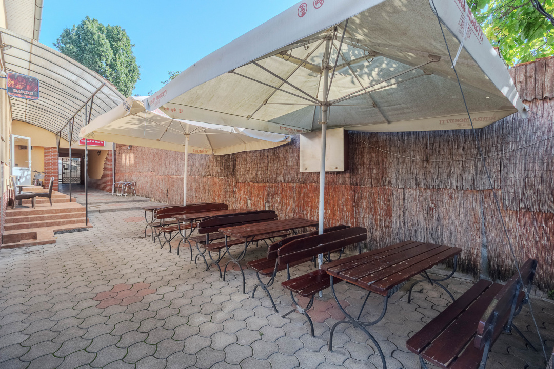 Comercial de închiriat în BH Alesd, 270 m²