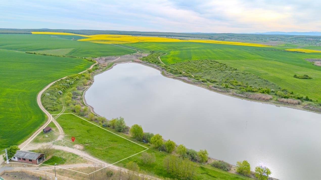 Teren de vânzare în BH Miersig
