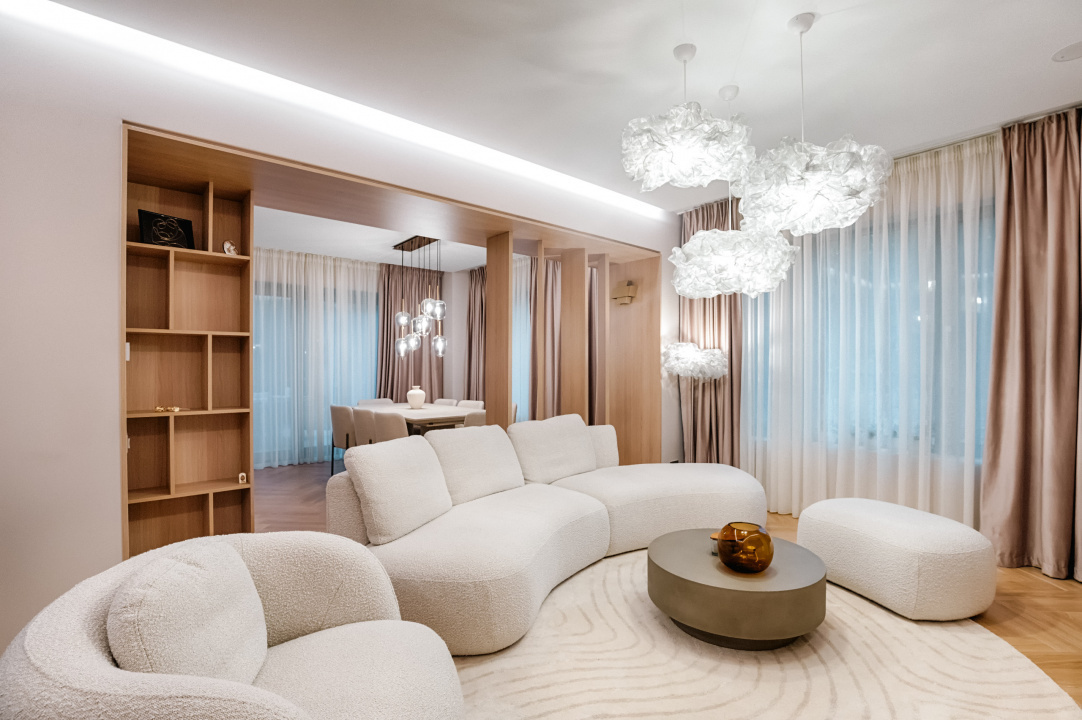 Apartament de vânzare în B Bucuresti, 241 m²
