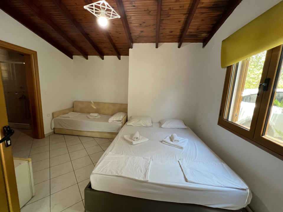 Casă de vânzare în CT Constanta, 190 m²