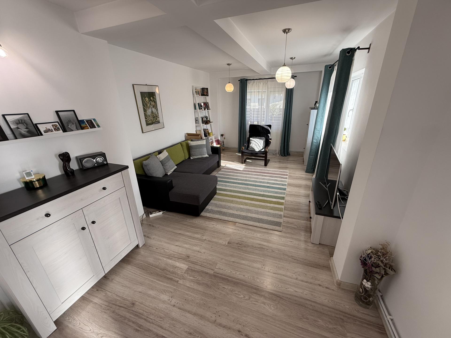 Casă de vânzare în IS Valea Lupului, 220 m²