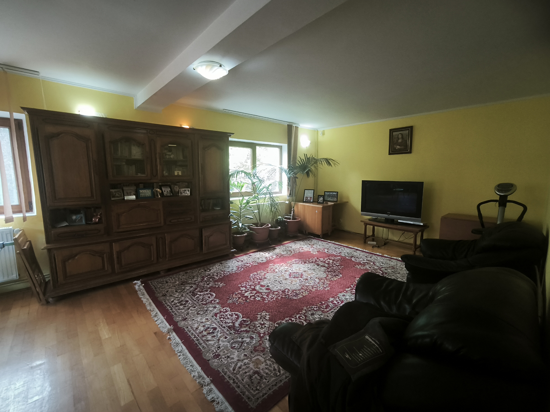 Casă de vânzare în AG Pitesti, 202 m²