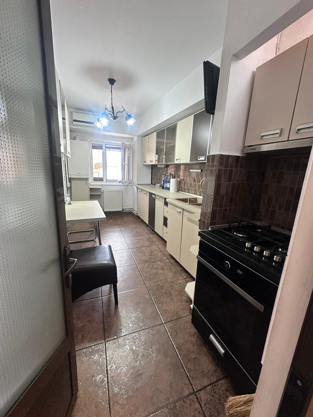 Apartament de închiriat în DB Targoviste, 70 m²