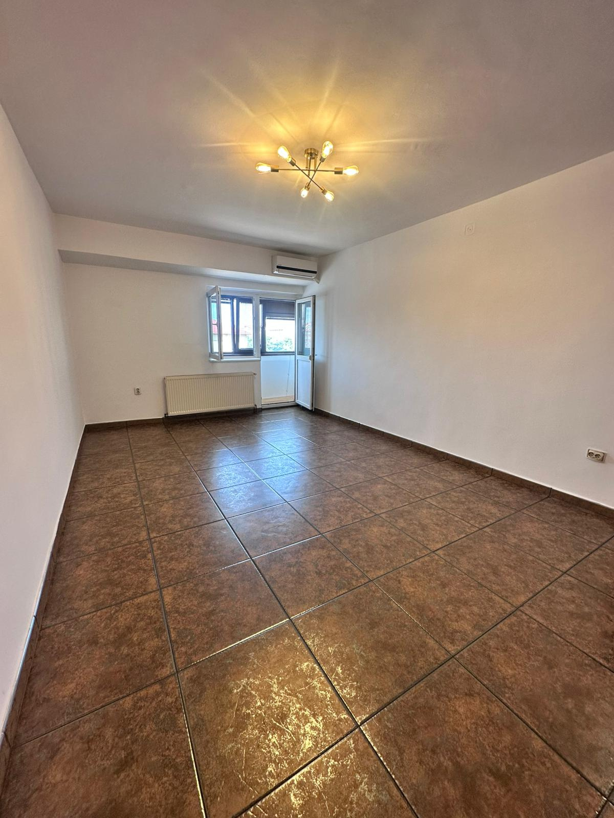 Apartament de închiriat în DB Targoviste, 70 m²
