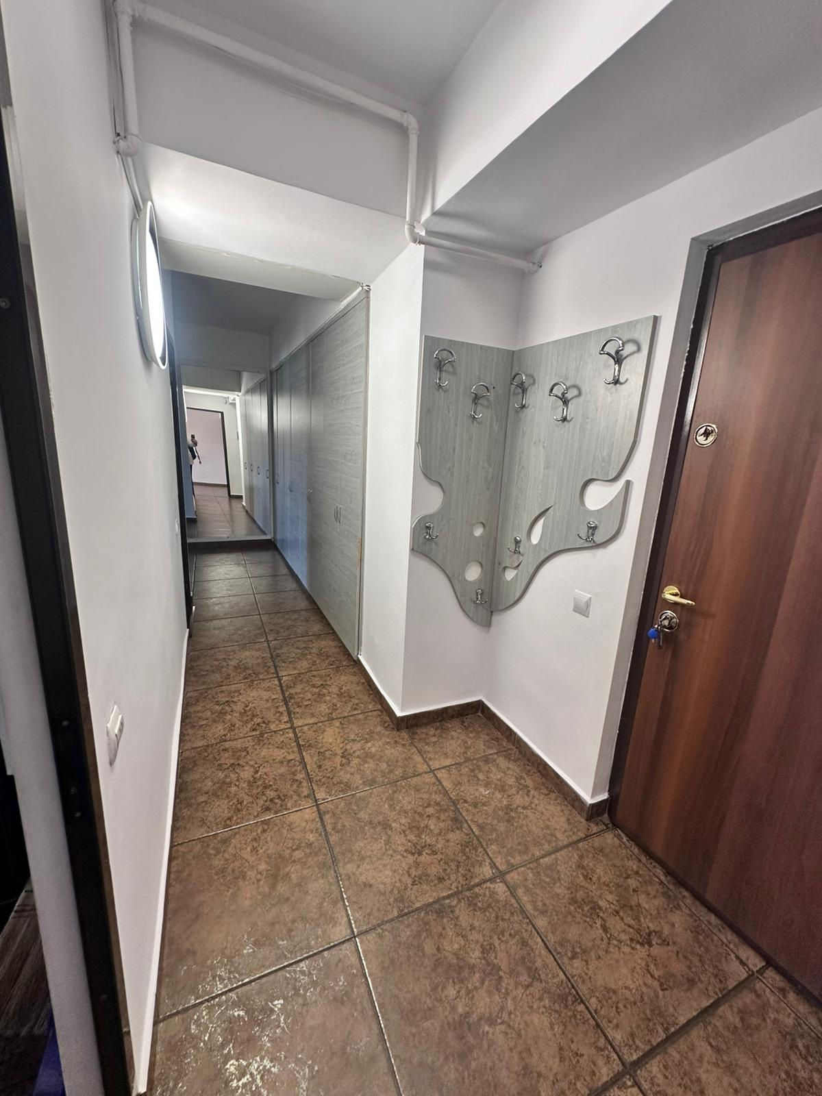 Apartament de închiriat în DB Targoviste, 70 m²