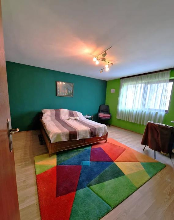 Casă de vânzare în DB Teis, 330 m²