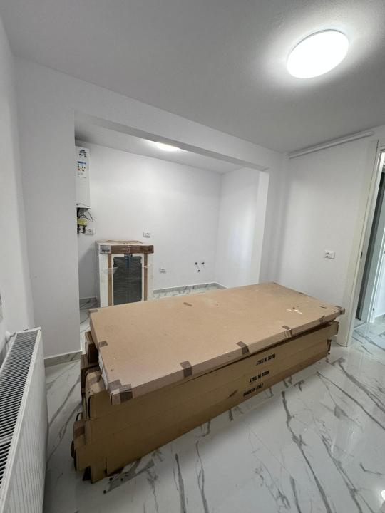 2-Room Apartment – Italian Materials Renovation – Broker Financing Support 4