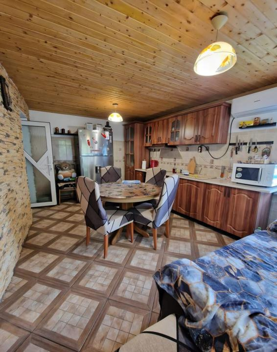 Casă de vânzare în DB Mircea Voda, 190 m²