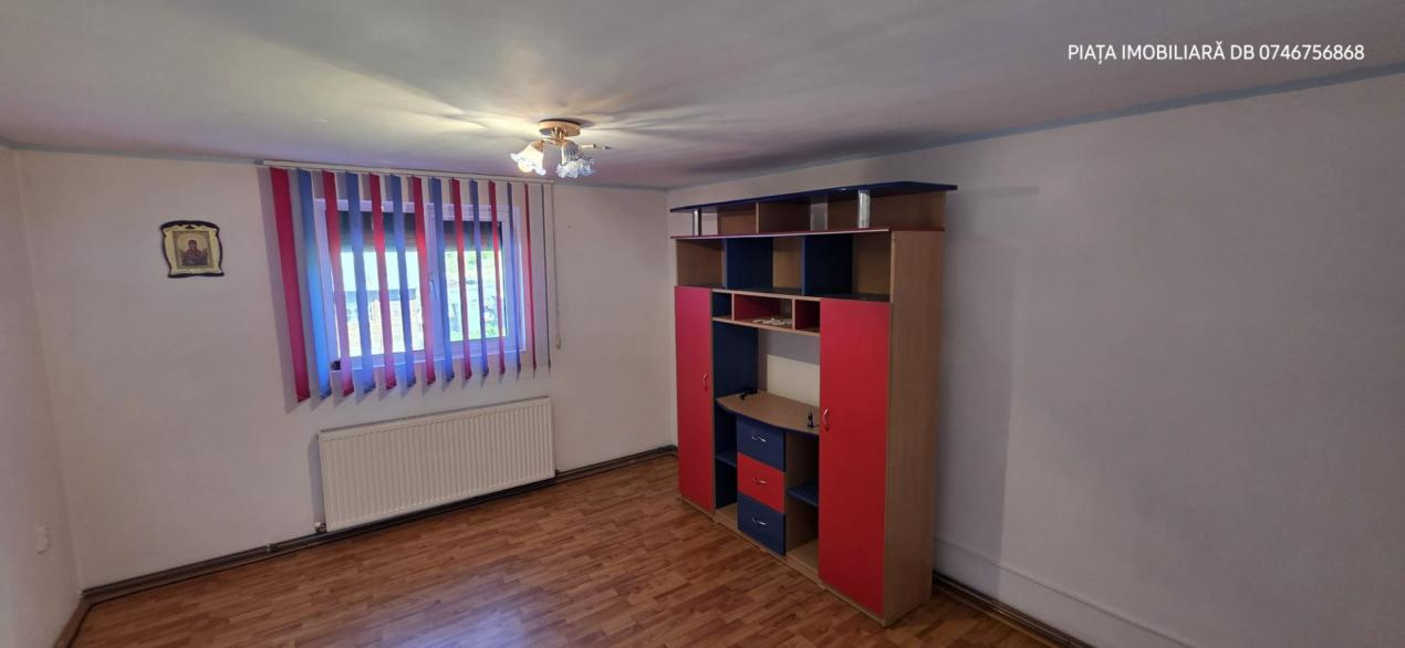 🏡 Enormous Individual Villa + Guest House and Double Garage | 1,000 sqm Land 4