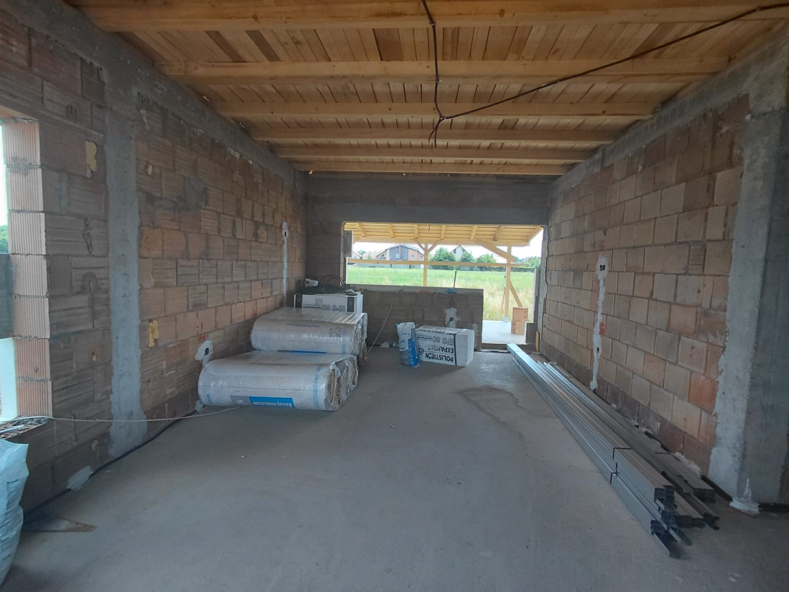 House P+loft, 100 sqm usable, land 892 sqm – Bod, Brașov County, 154,900 Euro 2
