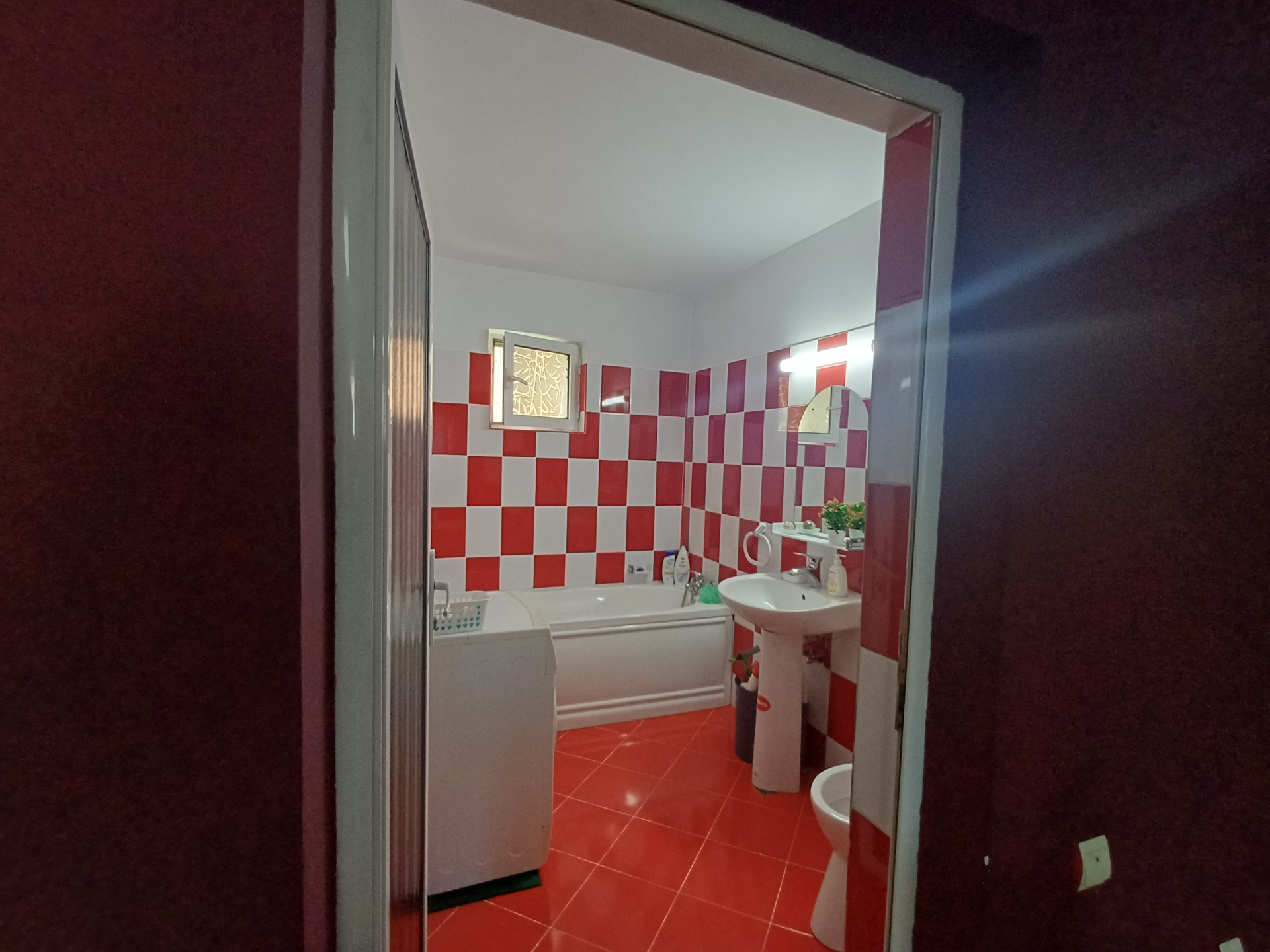 Apartament de închiriat în AG Pitesti, 96 m²