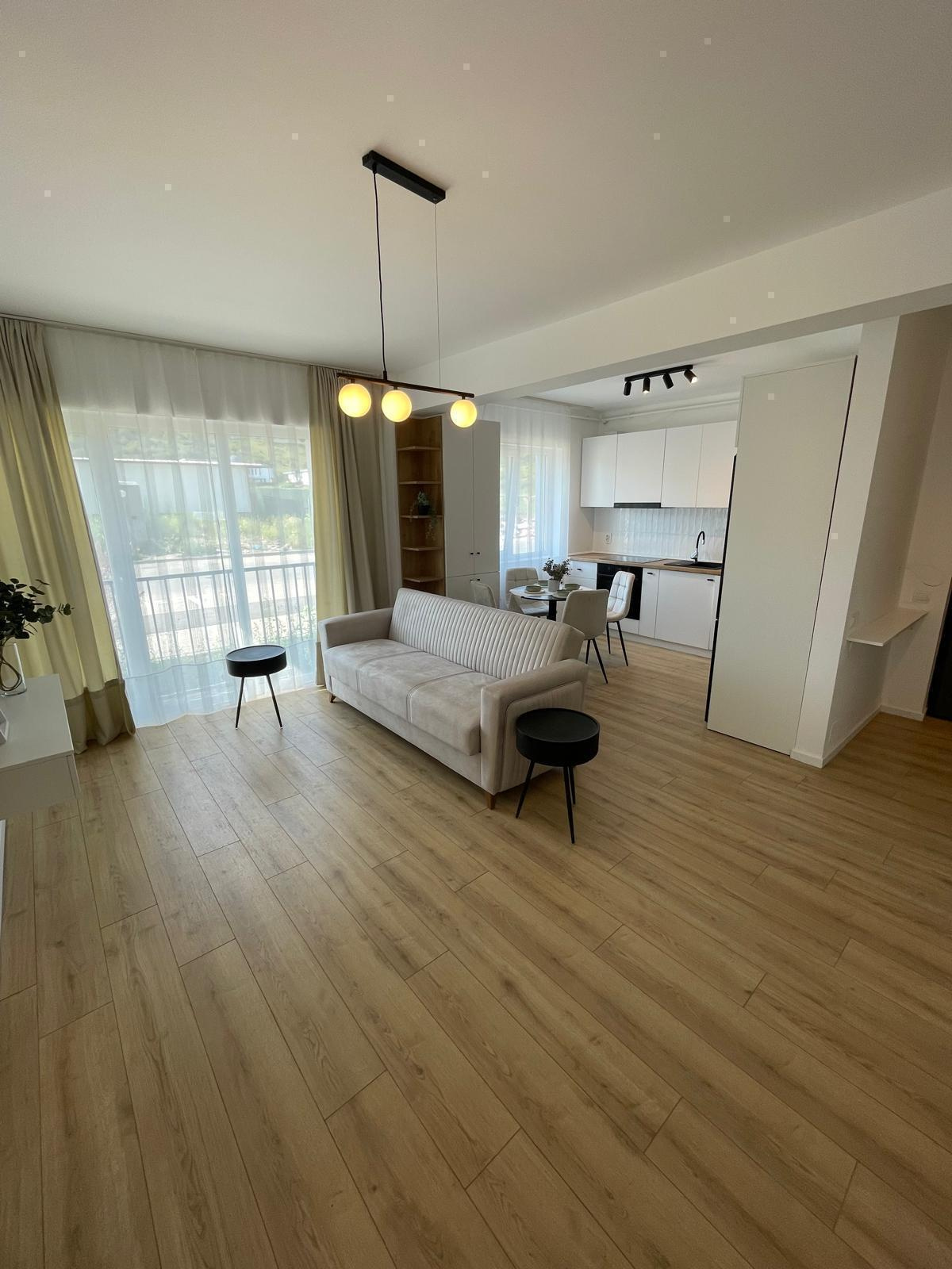 Apartament de vânzare în CJ Floresti, 43 m²