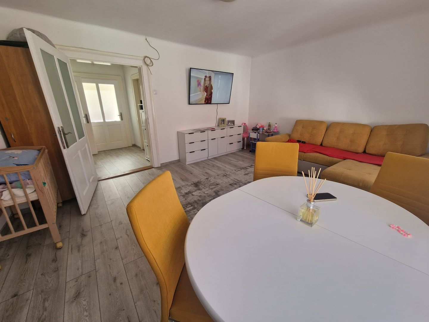 Apartament 2 camere - Mobilat si Utilat - Etaj 1 - Ultra Central
