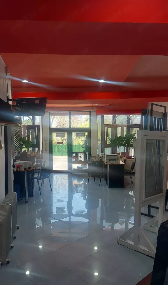 Comercial de închiriat în DB Targoviste, 781 m²