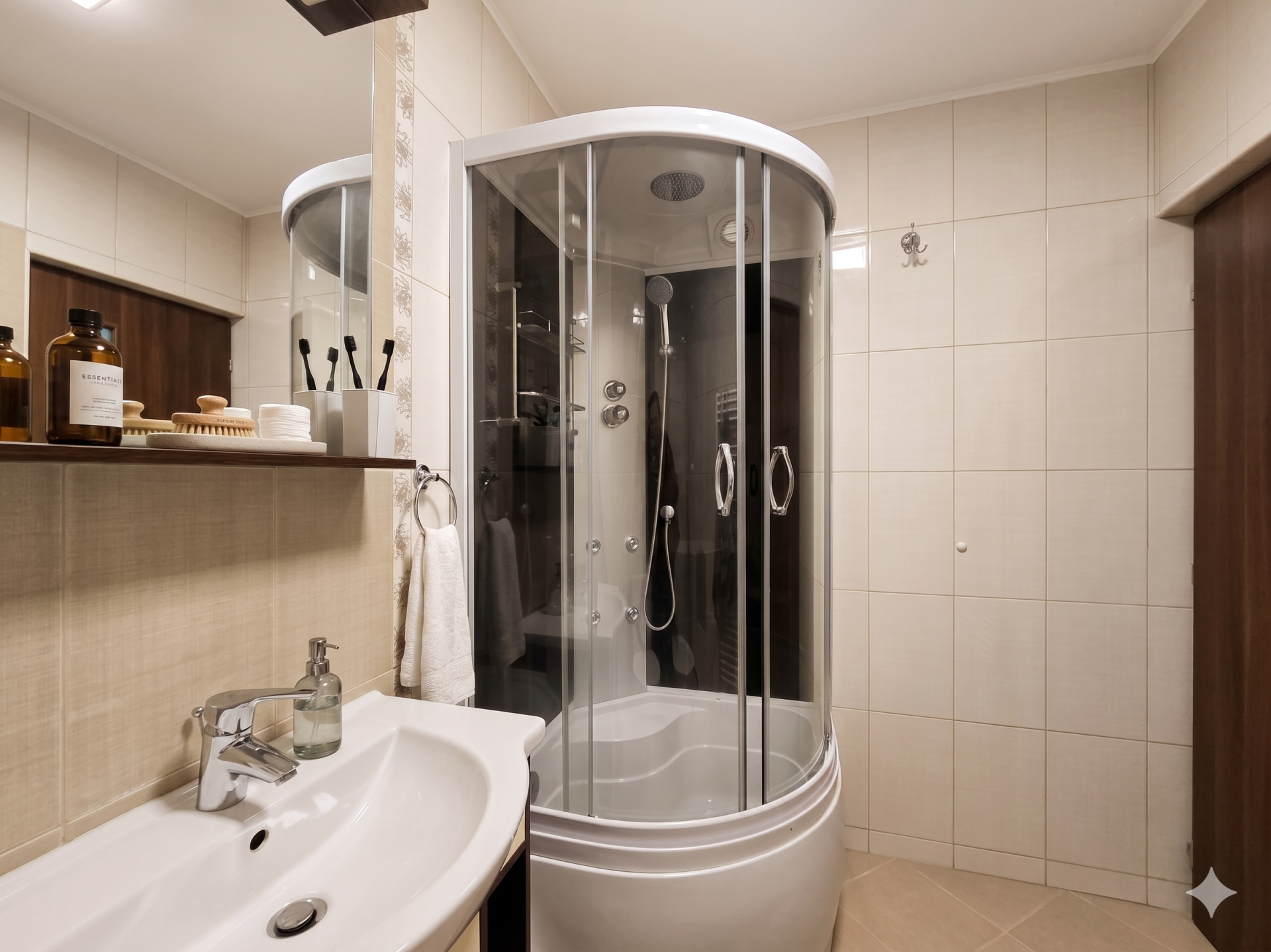 Apartament de vânzare în CJ Floresti, Strada Plopilor Nr. 27A ([object Object]), 105 m²