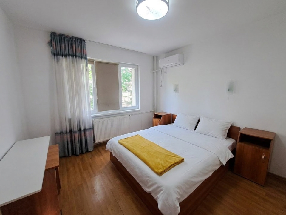 Apartament 3 camere de vanzare Zona 1 Decembrie 1918