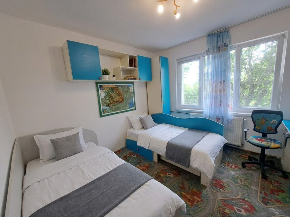 Apartament 3 camere de vanzare Zona 1 Decembrie 1918