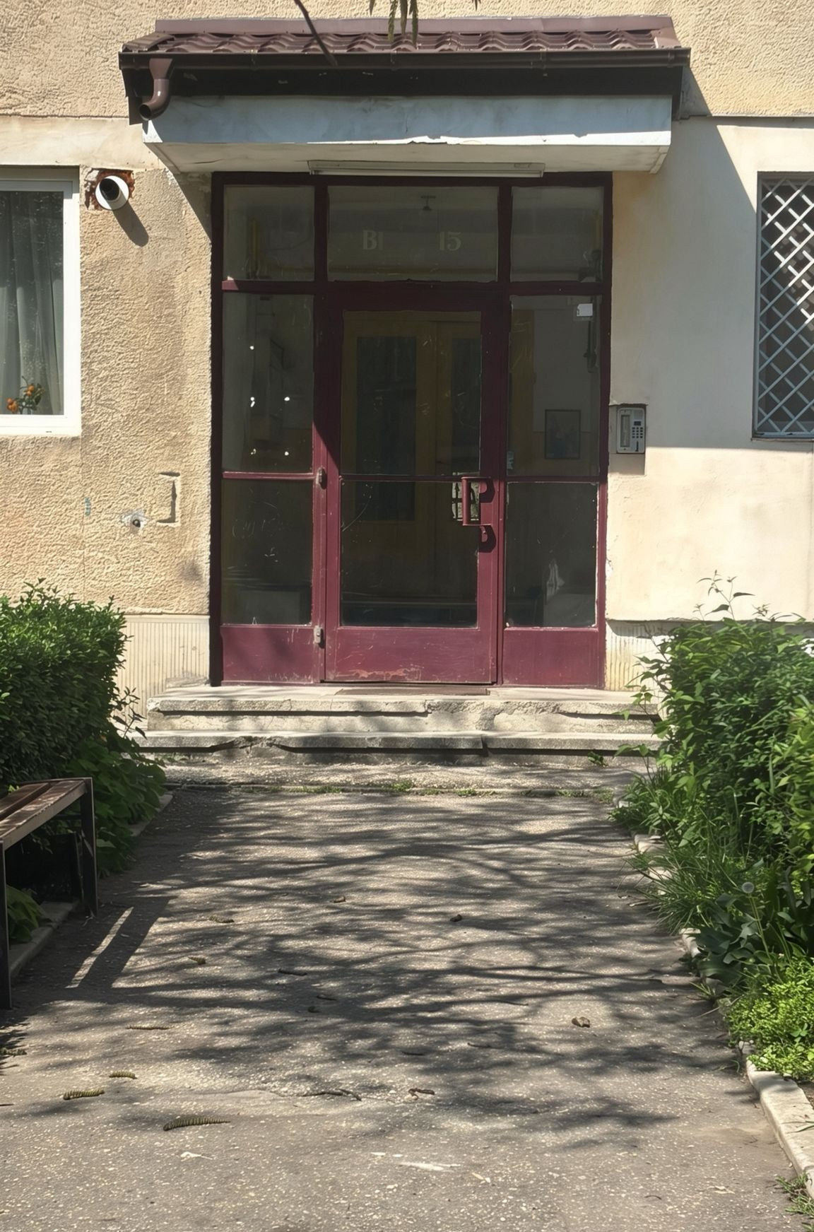Apartament 2 camere de vânzare – Zona Craiovei, Strada Tineretului