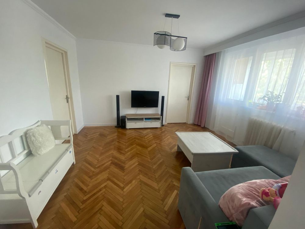 Apartament 3 camere Pitesti - Craiovei