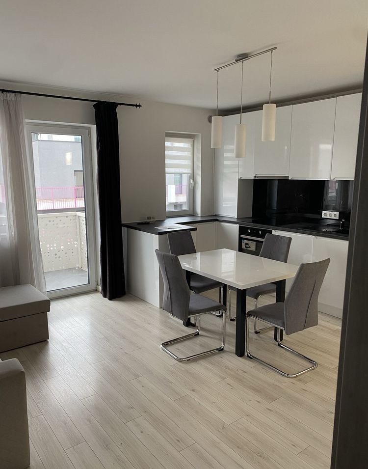 Apartament 3 camere | Parcare inclusa | Zona BMW