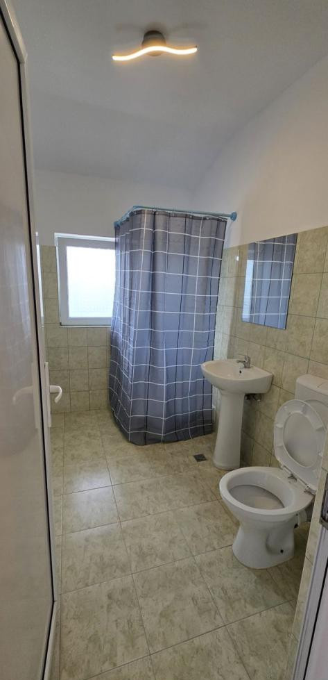 Apartament 2 camere | 2 balcoane | Parcare inclusa | Zona Porii