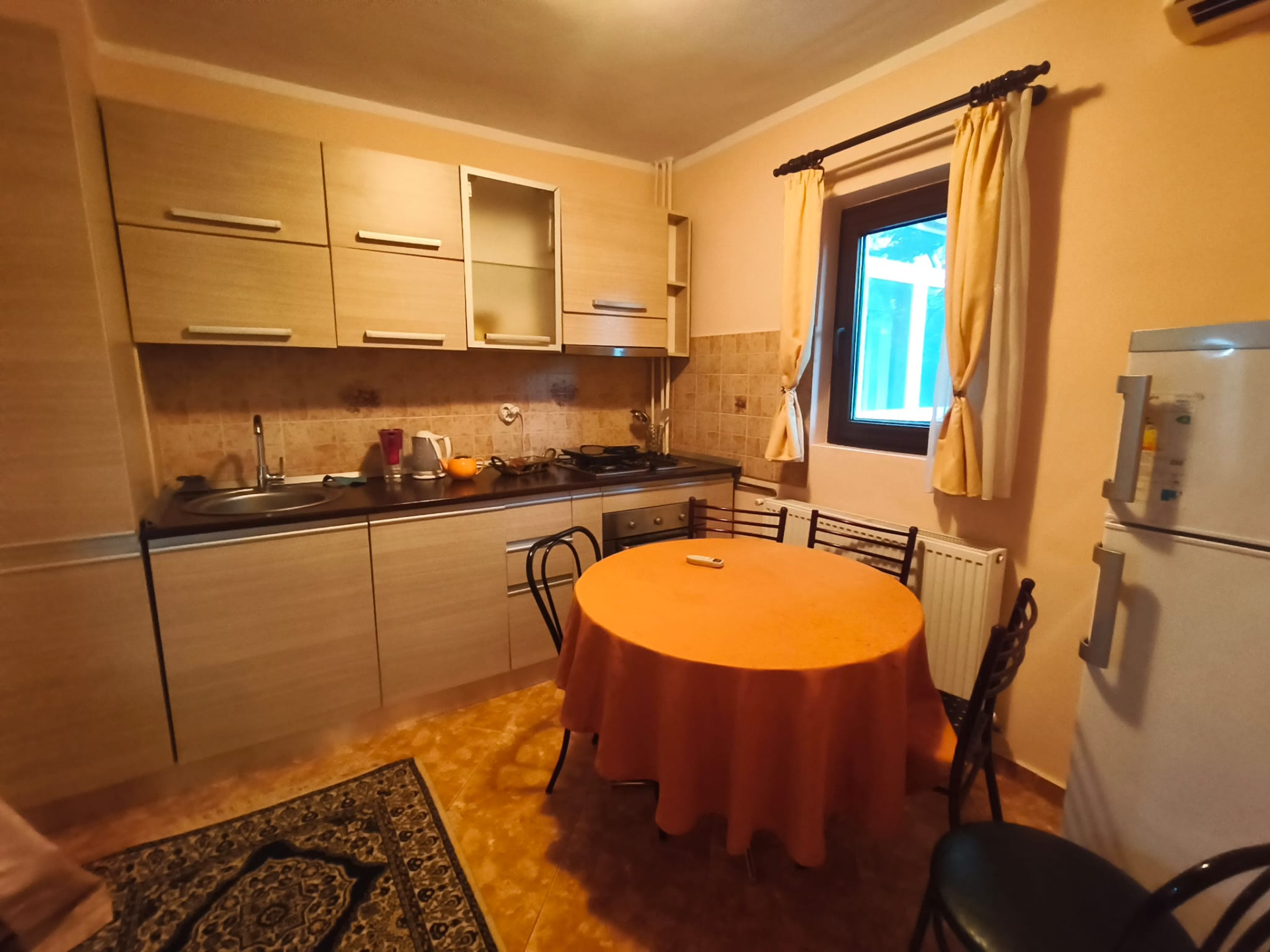 Apartament 2 camere de vanzare zona Vitan Mall