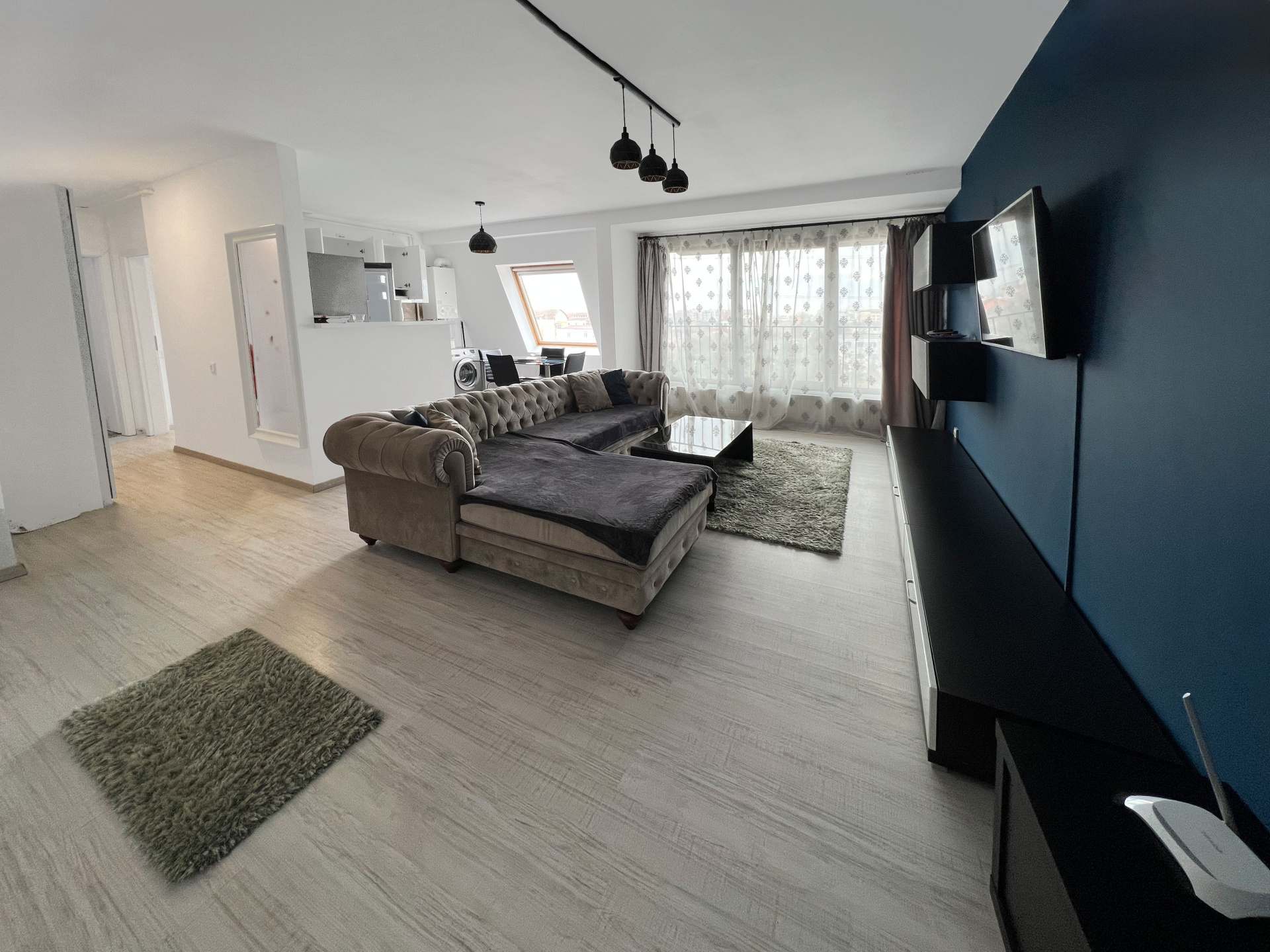 2 Camere | 400e | Sever Bocu