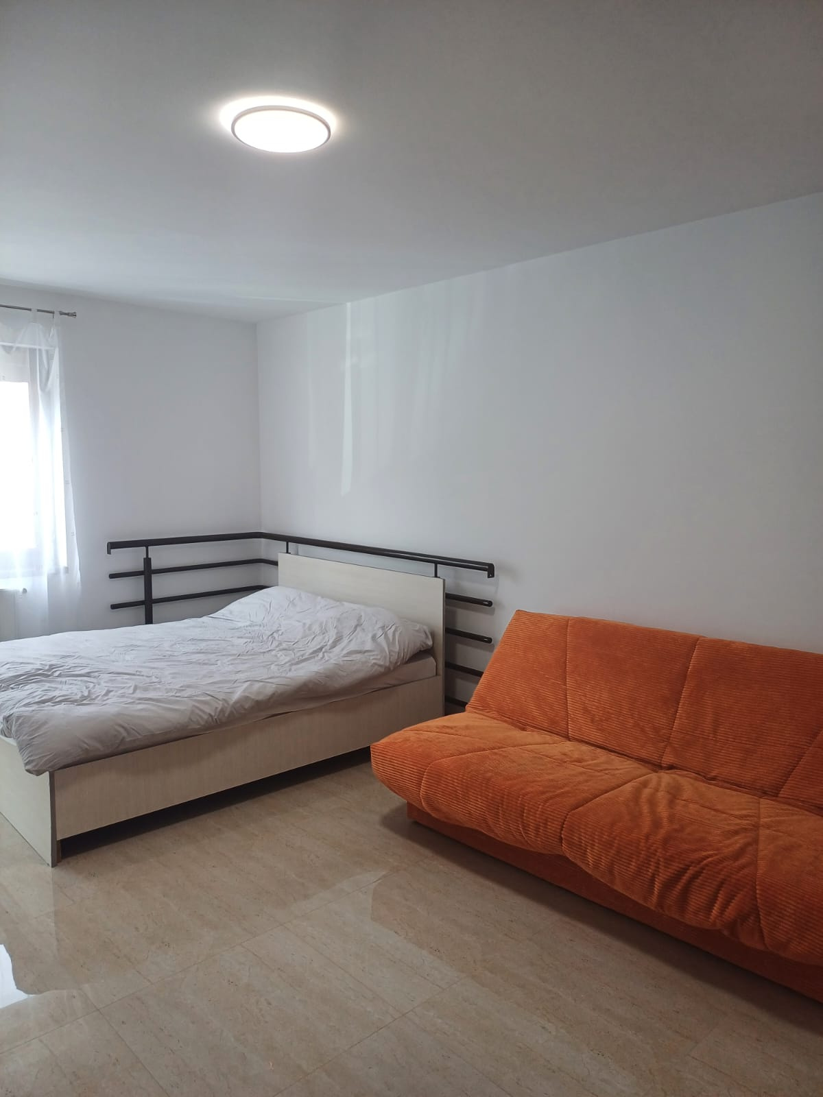 Studio de închiriat în AG Pitesti, 50 m²