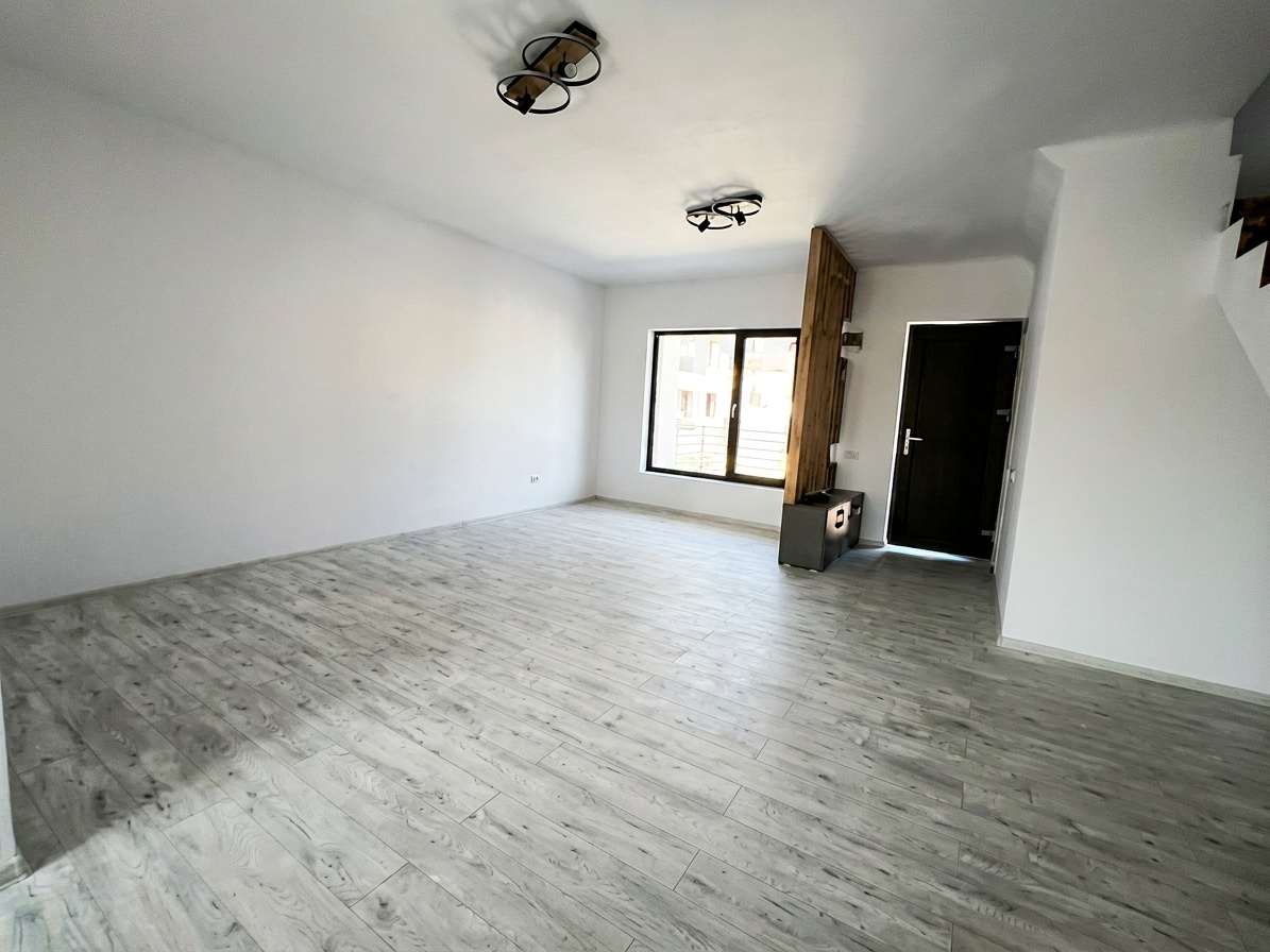 Casă de vânzare în AG Pitesti, 120 m²