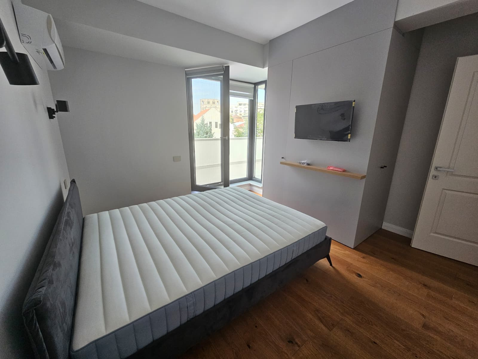 Apartament de închiriat în B Bucuresti, Justitiei Nr. 57 ([object Object]), 40 m²