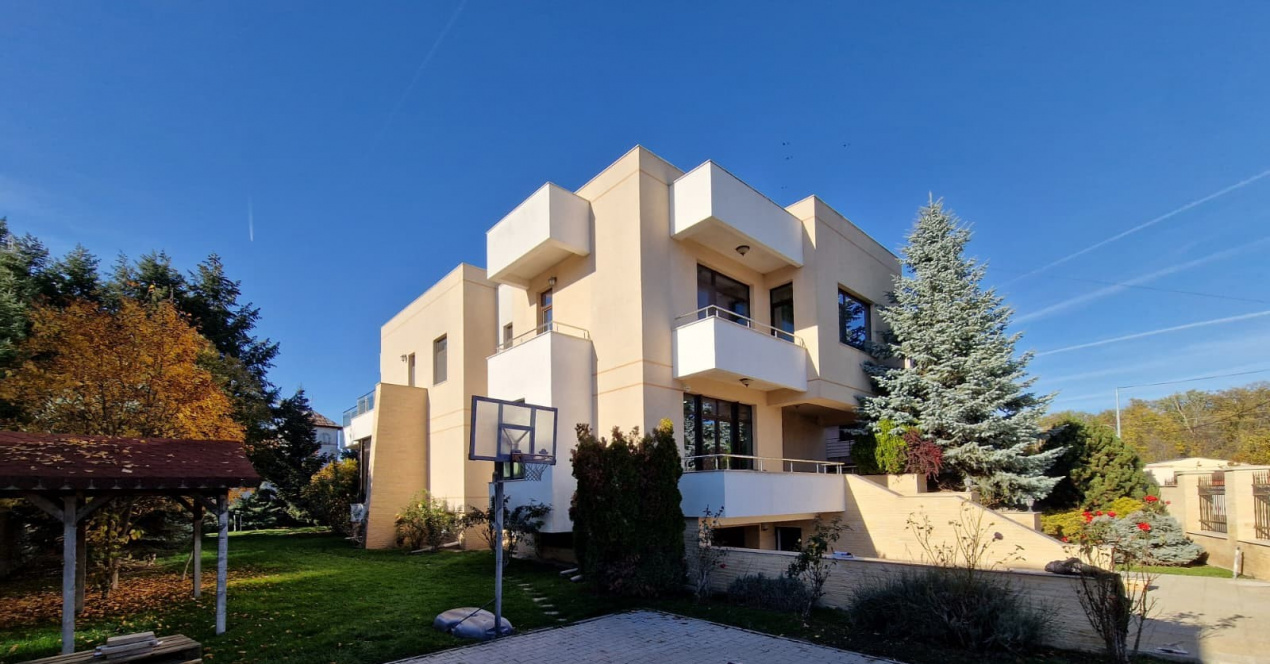 Casă de vânzare în IF Mogosoaia, 765 m²