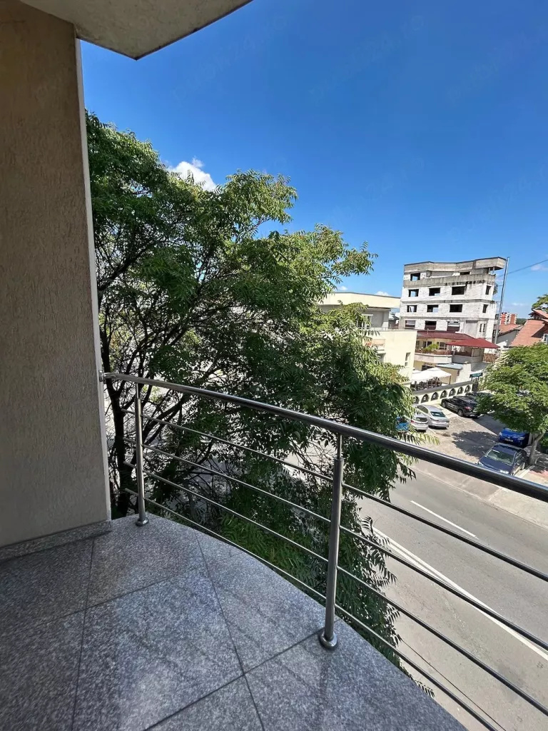 Apartament de închiriat în AG Pitesti, 7000 m²
